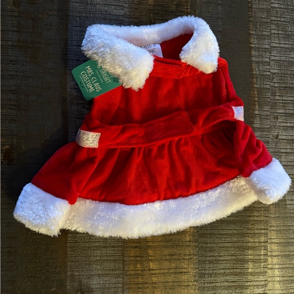 NWT Dog Costume Christmas Mrs. Claus Red White Rhinestones Bling Size Medium - Picture 3 of 7